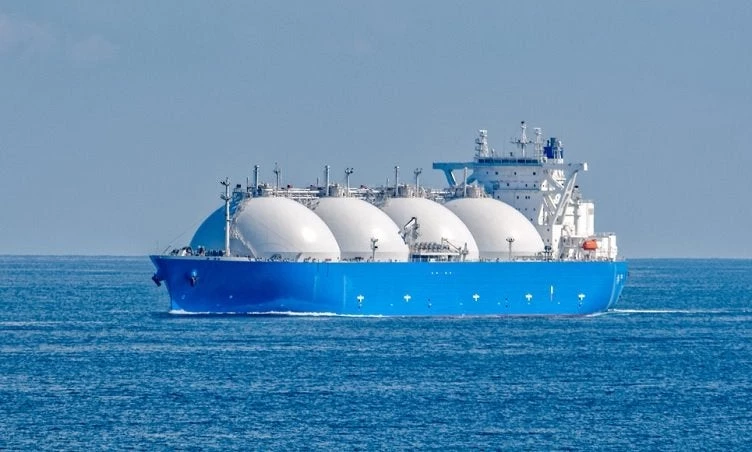 Δεξαμενόπλοιο (LNG) κατασκευάζεται για ελληνική εταιρεία για πρώτη φορά